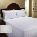 Embossed Scroll Microfiber Queen/ King/ Cal King-size Mattress Pad