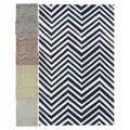 Handmade Alexa Chevron Wool Rug (5' x 8')