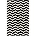 Luna Black and White Chevron Shag Rug (4' x 6')