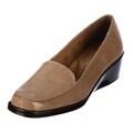 Aerosoles Women's 'Final Exam' Wedge Loafers