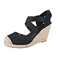 Refresh by Beston Women's 'Ada-01' Solid Fabric Wedges