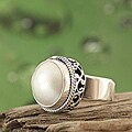 Handcrafted Mabe Pearl (12 mm) Bali Filigree Ring ( Indonesia)