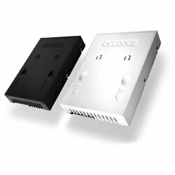 Icy Dock MB882SP-1S-1B 2.5- to 3.5-inch HDD Converter