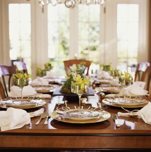 Formal dinnerware