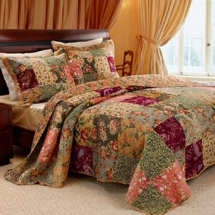 Queen size floral quilt bedspread
