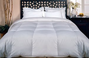 A clean down comforter
