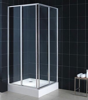 Shower with clean shower doors