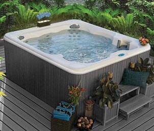 Hot tub on outdoor deck