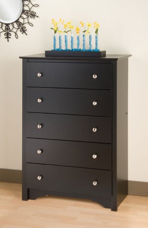Chest of drawers