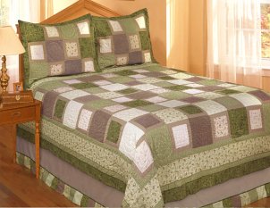 Green patchwork cal king quilt