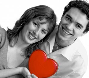 Engagement photo of a young couple