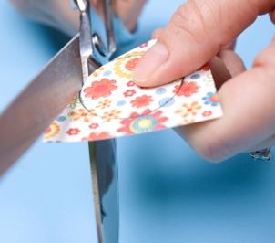 Making handmade invitations