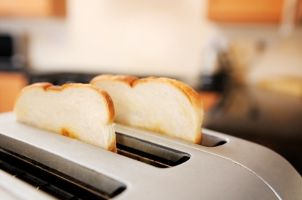 Stainless steel four-slice toaster
