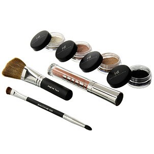 Mineral makeup is one of the most coveted beauty products