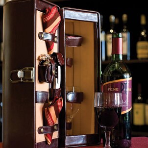 A wine gift set ready for a picnic
