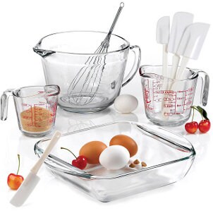 Glass bakeware set