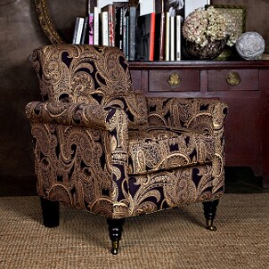 Make a study more modern with an angelo:HOME chair
